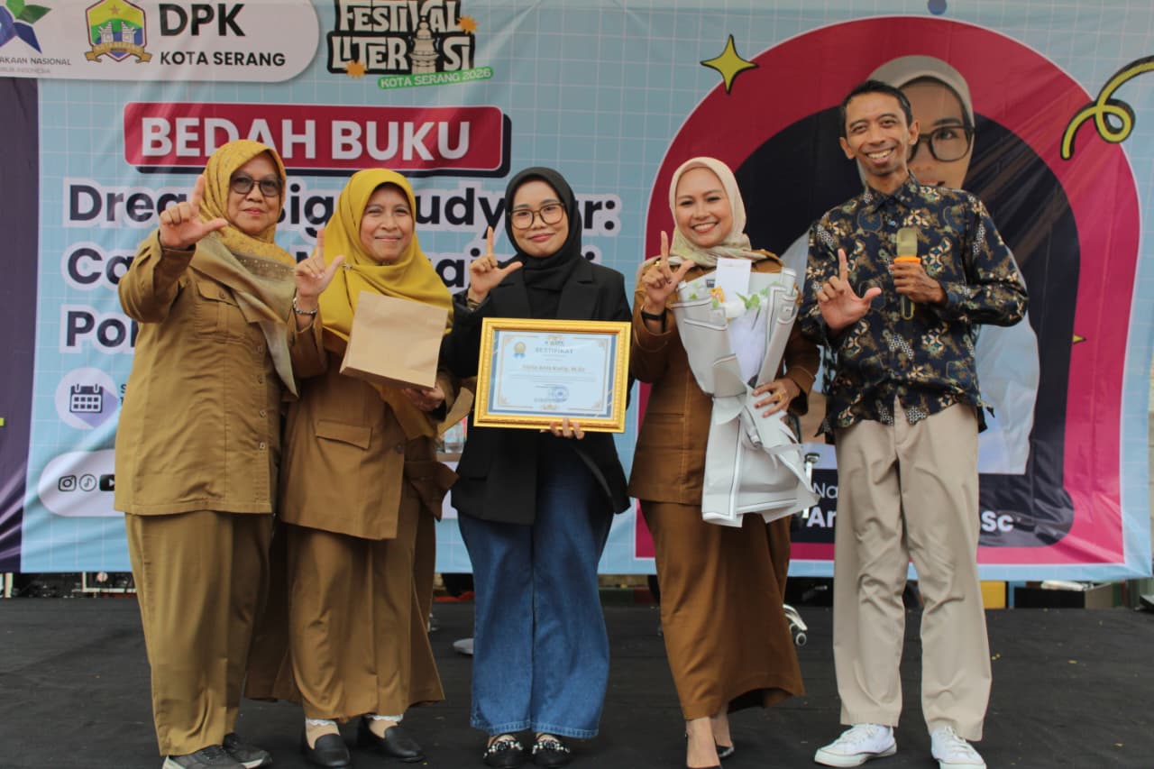 Bedah Buku "Dream Big, Study Far" Sebagai Upaya Meningkatkan Budaya Literasi Masyarakat